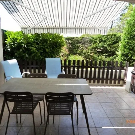 Frejus, 2 Pieces, 4 Personnes - Fr-1-466-20 Apartman Fréjus