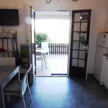 Frejus, 2 Pieces, 4 Personnes - Fr-1-466-20 Apartman Fréjus